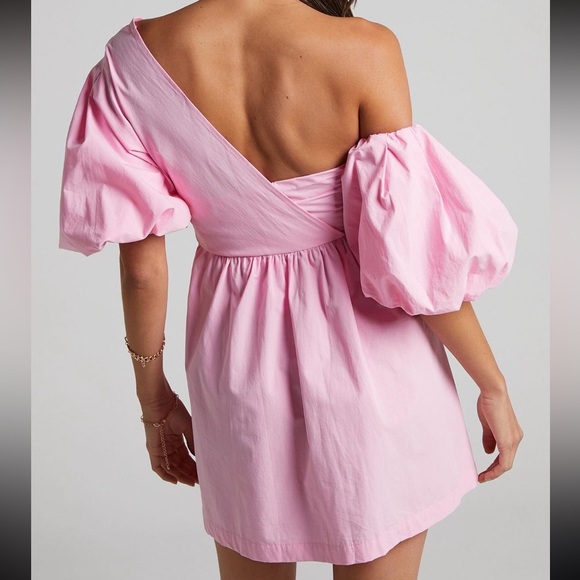 Showpo mini dress - Picture 3 of 3